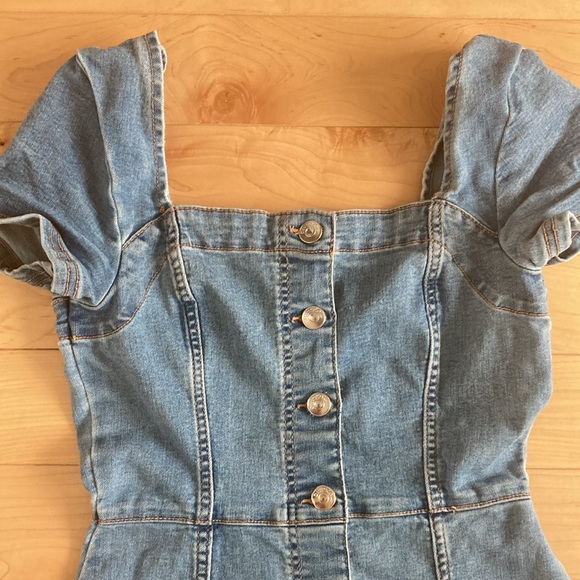 H&M denim dress, size XS. - Picture 2 of 4